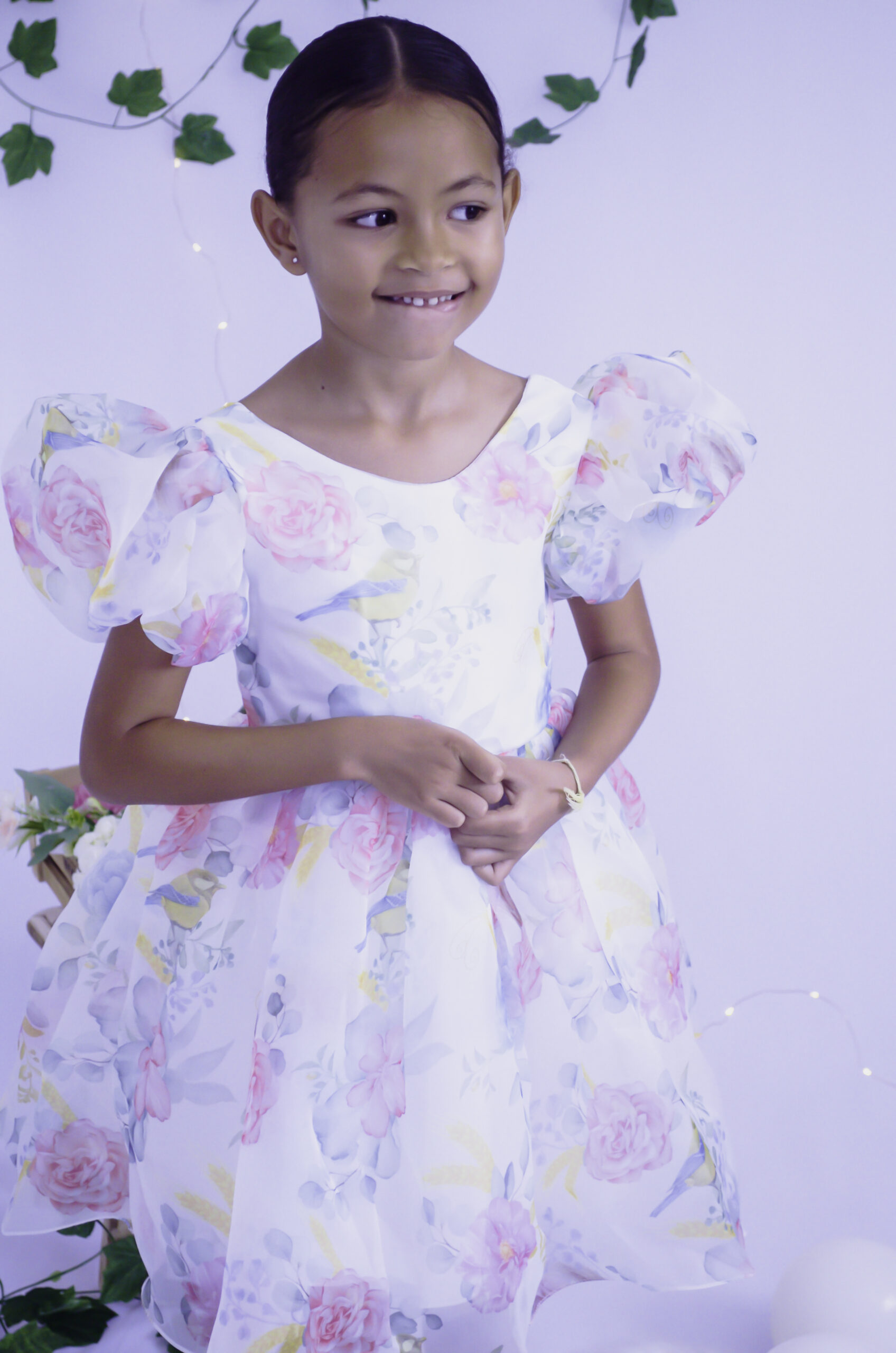 Robe de princesse à fleurs pour enfant mariage anniversaire et fête à La Réunion vêtement