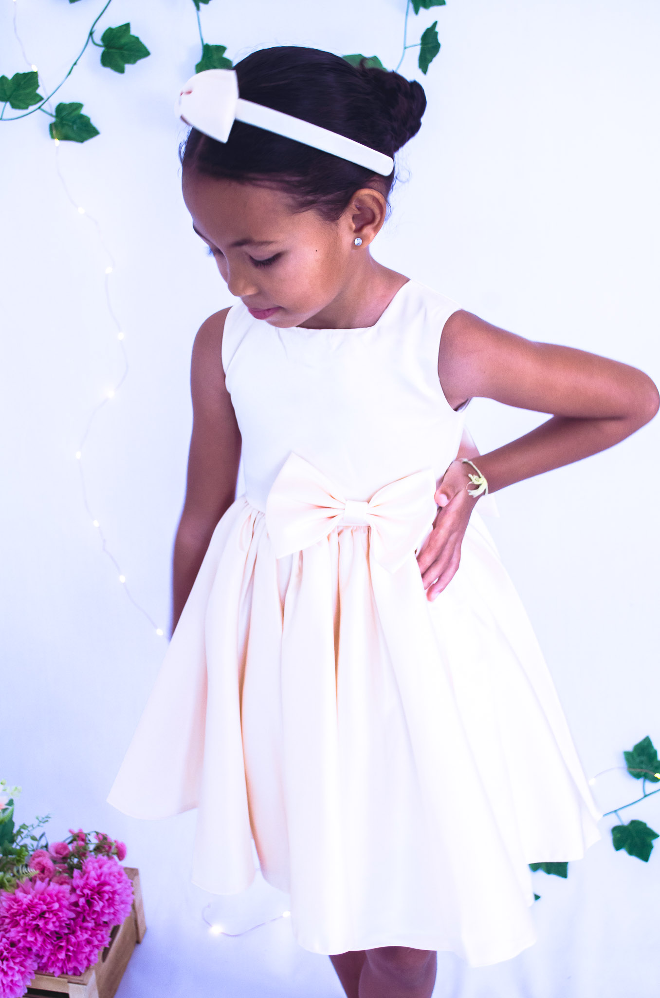 Robe de princesse couleur champagne pour enfant mariage anniversaire et fête à La Réunion