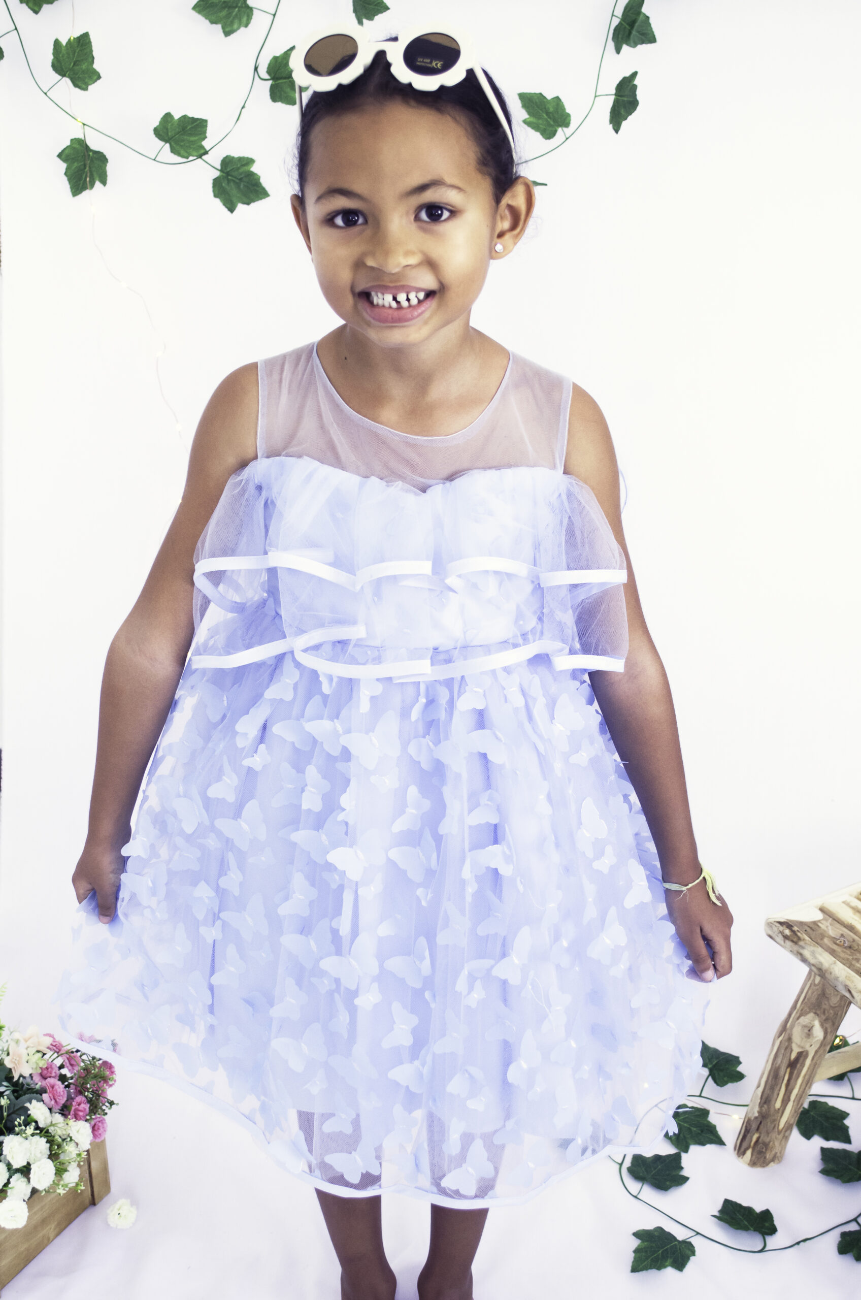 Robe de princesse bleu à papillons pour enfant mariage anniversaire et fête à La Réunion vêtement